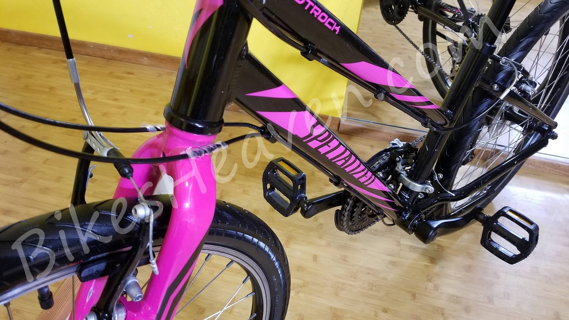 specialized hotwalk pink